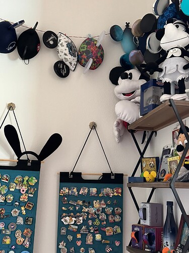 pin corner